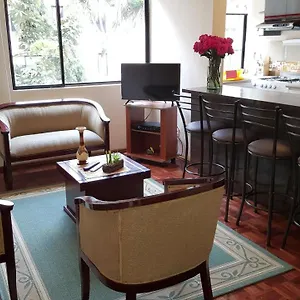 Lujoso Departamento Quito